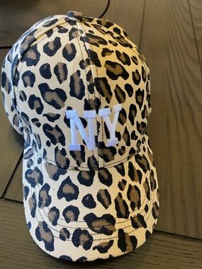 Nike Leopard Print Baseball Cap with White NY Embroidery